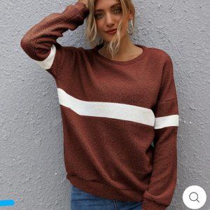 Brown round neck long sleeve sweater